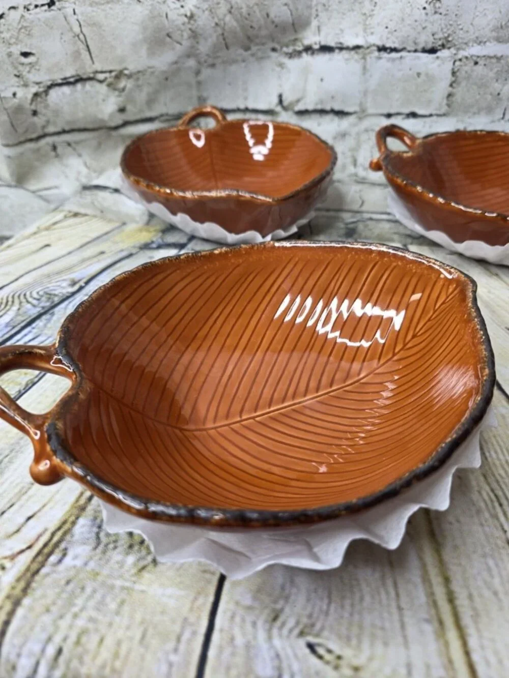 4 Leaf Shaped Hand Painted Crafted Ceramic Bowl Burnt Orange Rough Glazed Finish